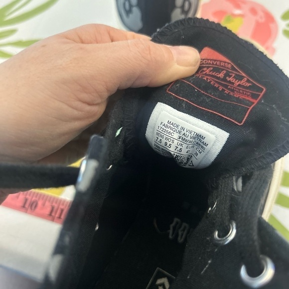 Converse Chuck 70 Hi reflective unisex  7.5/9.5
leopard print sneakers in black - Picture 3 of 10